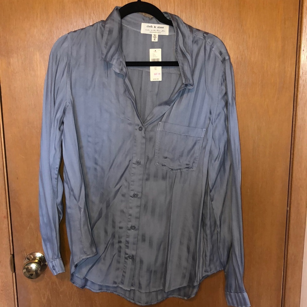 Cloth & Stone blue button down